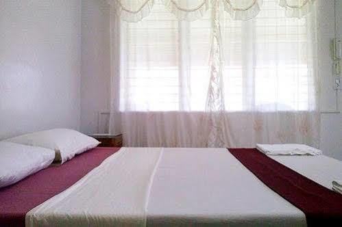 Whispering Palms Island Resort Bacolod Eksteriør bilde